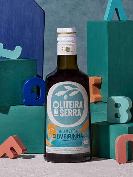 Garrafa de azeite virgem extra oliveirinha oliveira da serra